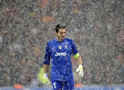 体育彩票|96黄金一代财富密码解密，科比3.2亿登顶，纳什稳扎稳打，艾弗森的数字令人深思