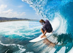 体育彩票|冰面网球大冒险，2025年冰雪运动新潮流