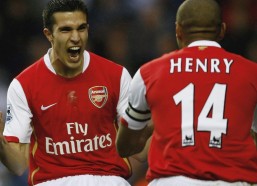 【中国体彩网】徐彬中场核心表现卓越，82%传球成功率与9次有效防守引领球队取胜