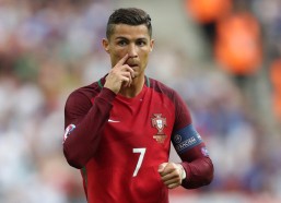 【中国体育彩票】UFC 311轻量级巅峰对决，本尼尔·大流士力克雷纳托·莫伊卡诺，排名再攀升