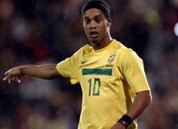 中国体彩_周日法国杯焦点战，梅斯与蒙彼利埃上演攻防博弈，杯赛悬念迭起