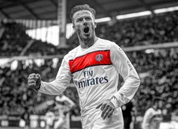 【中国体育彩票】覃予萱与纵歌曼默契横扫 马斯喀特常挑赛女双强势登顶