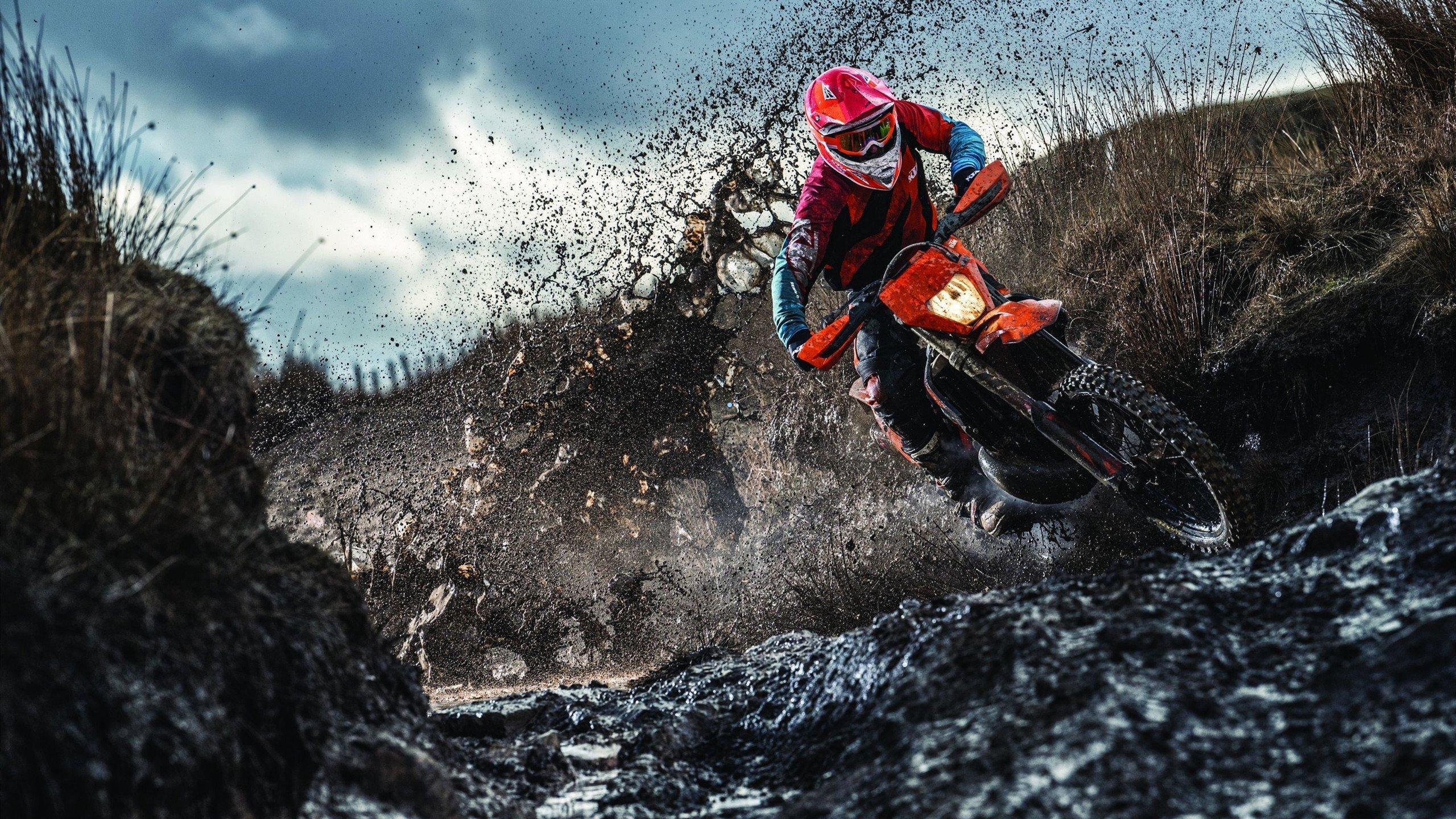 降维打击！重温大罗20岁传奇影像，姆巴佩技术短板引发足坛反思