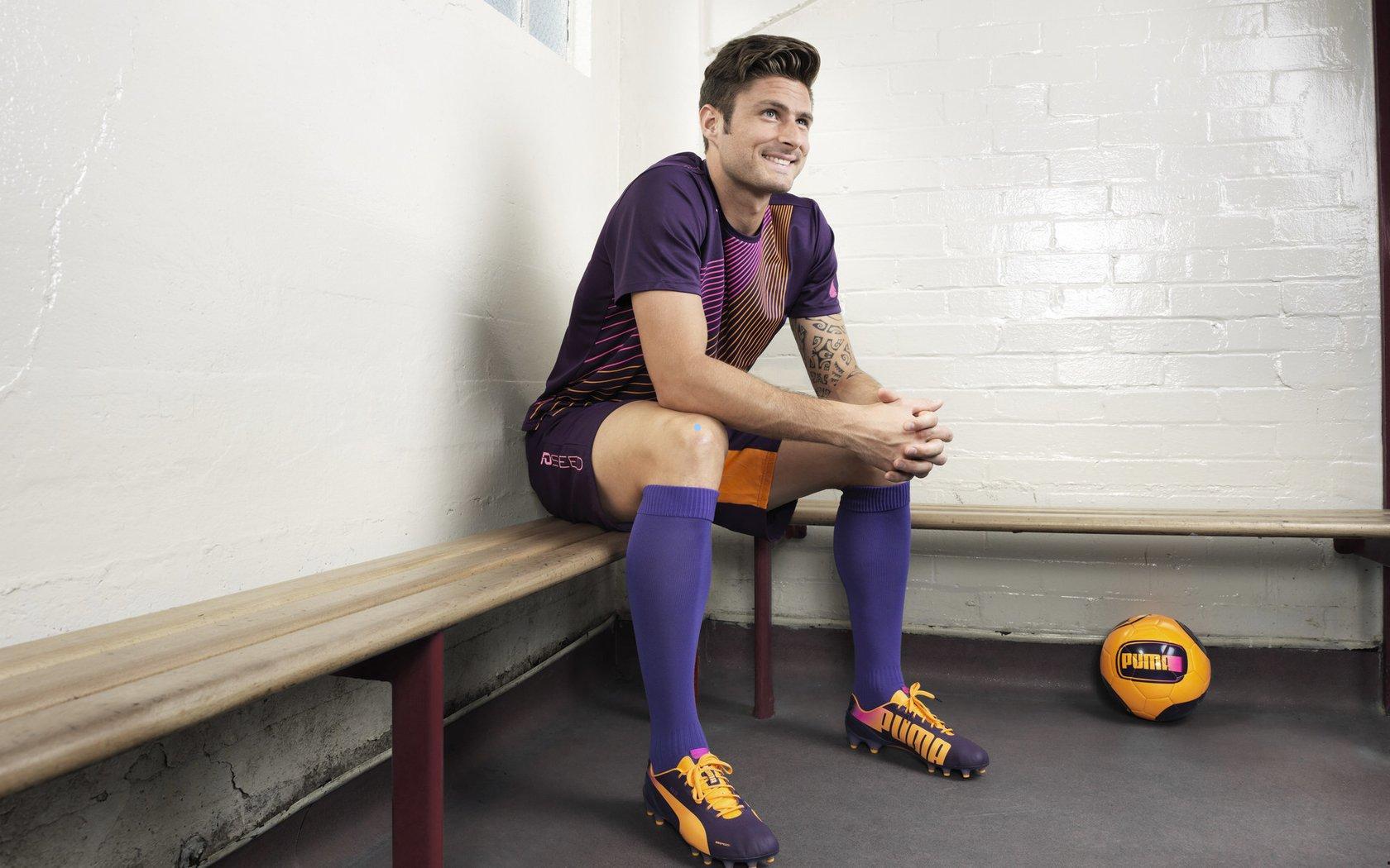 勒布朗·詹姆斯末节全能表现惊艳,过去一月得分助攻双列联盟第四